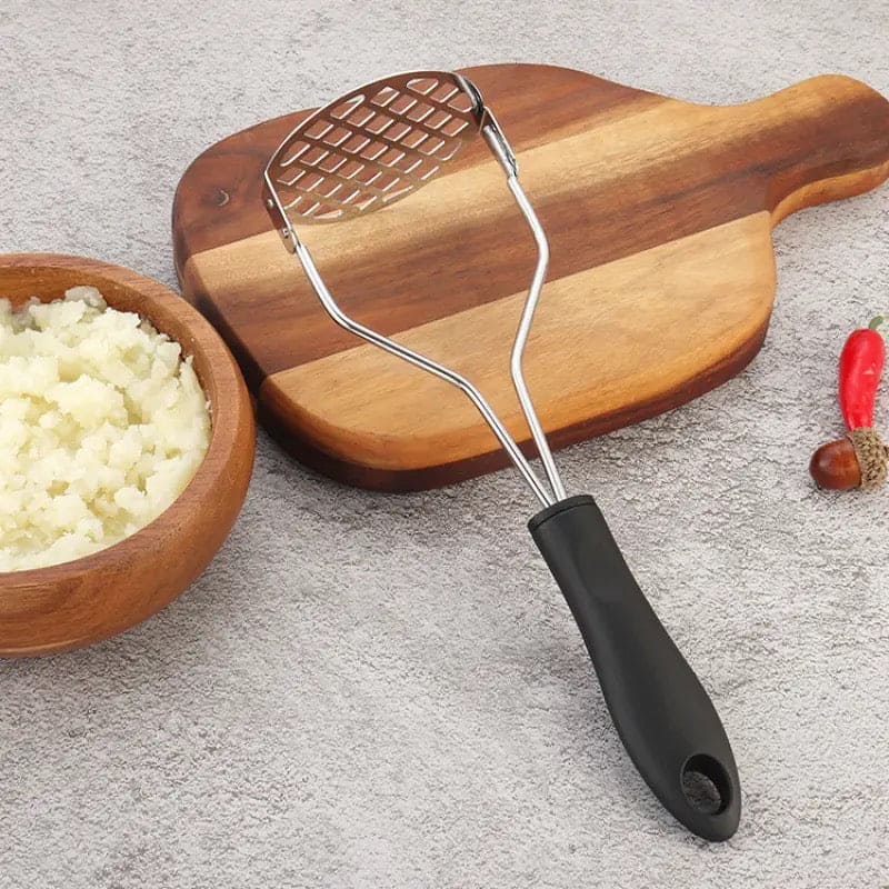 Metal Potato Masher, Rice Presser, Fruit Juice Maker, Potatoes Mud Pusher, Smooth Musher Crusher, Kitchen Accessories Metal Potato Masher, Rice Presser, Fruit Juice Maker, Potatoes Mud Pusher, Smooth Musher Crusher, Kitchen Accessories